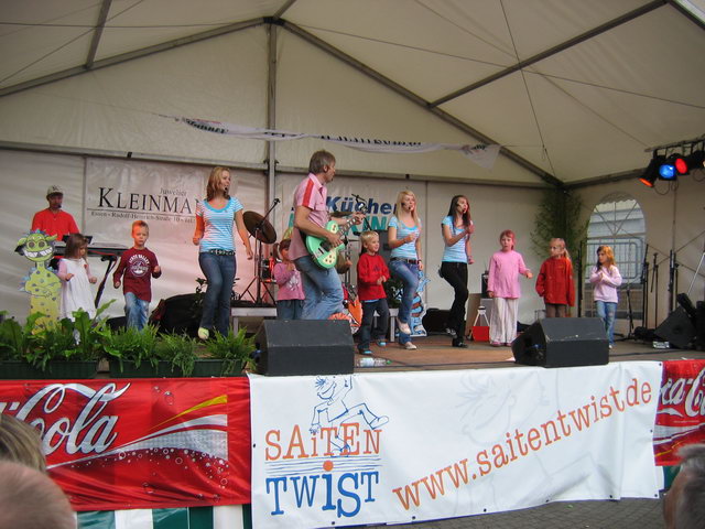 gal/2007/2007 Borbecker Markfest/2007 Saitentwist Borbecker Markfest 2.9. 155.jpg